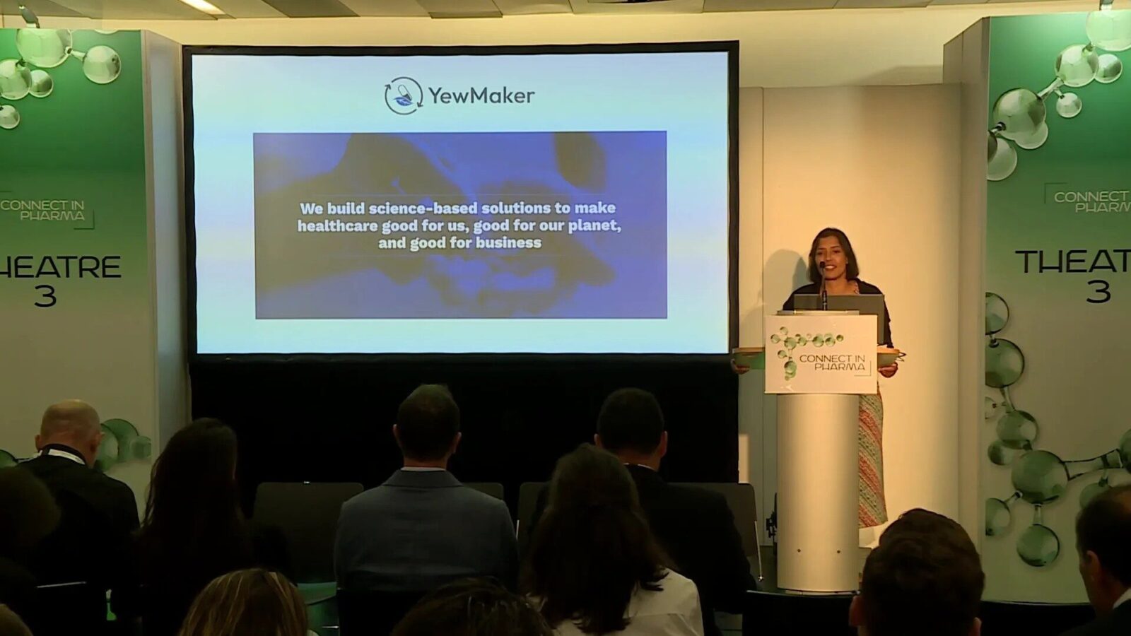 Dr. Nazleen Raman erläutert die Mission von YewMaker