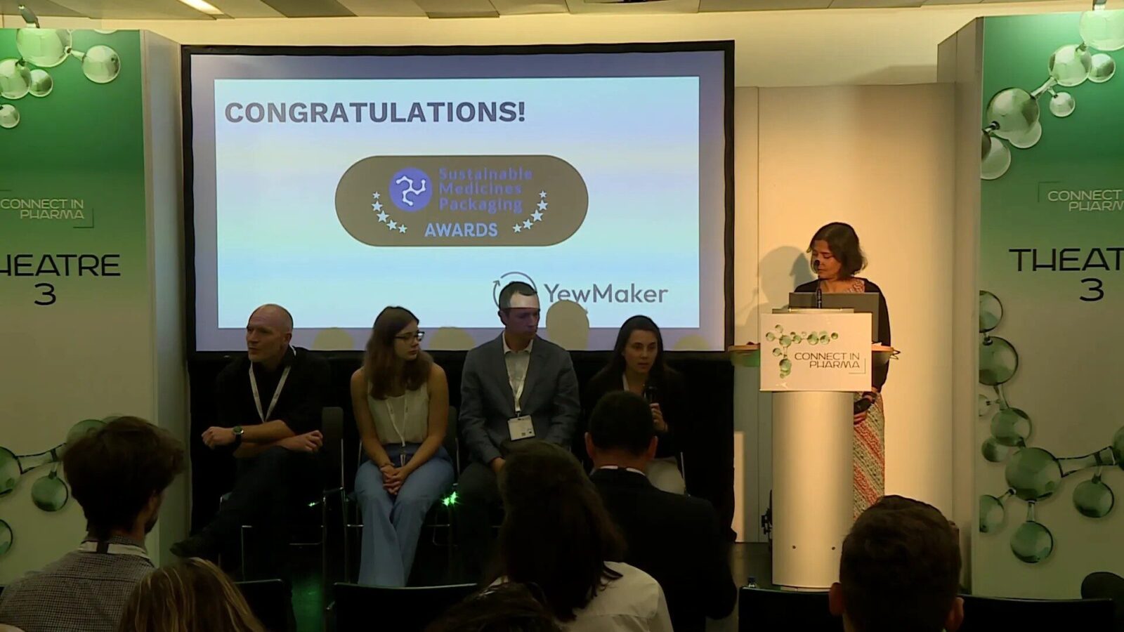 Diskussion zu Kosten und Skalierung nachhaltiger Verpackungen